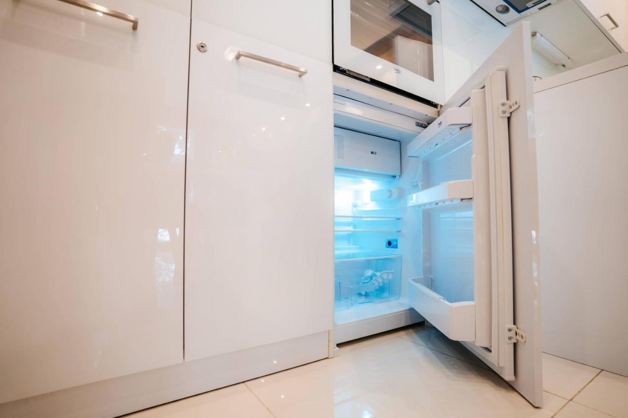 Turist Apartment Ni Екстериор снимка
